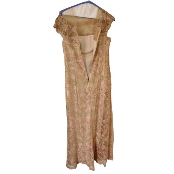 Tadashi Shoji Embroidered gown Women's Size 12 Pink/Gold - Picture 10 of 12